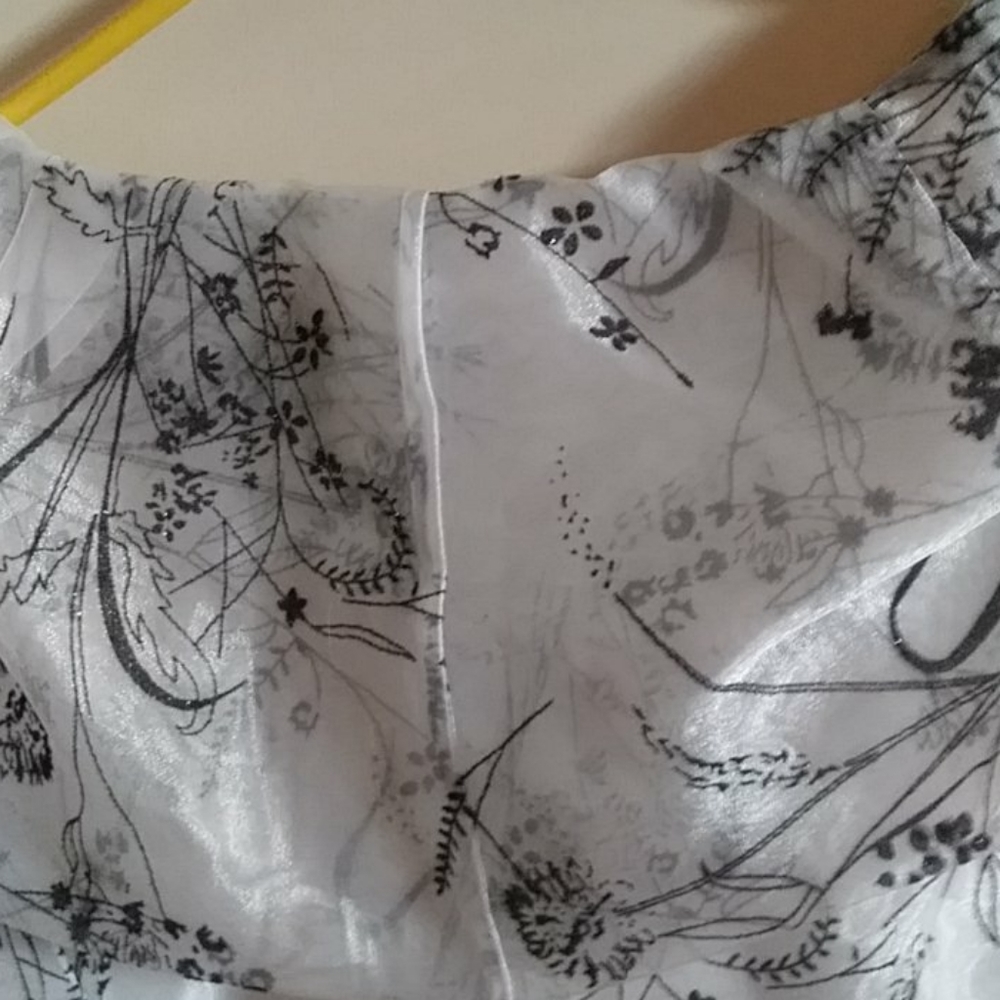 Blouse - Picture 9 of 12